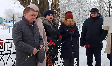 Подвиг героев никогда не будет забыт